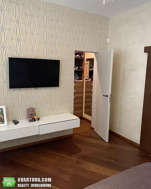 Sell 3-room apartment. Киев,  Соломенская — photo 3