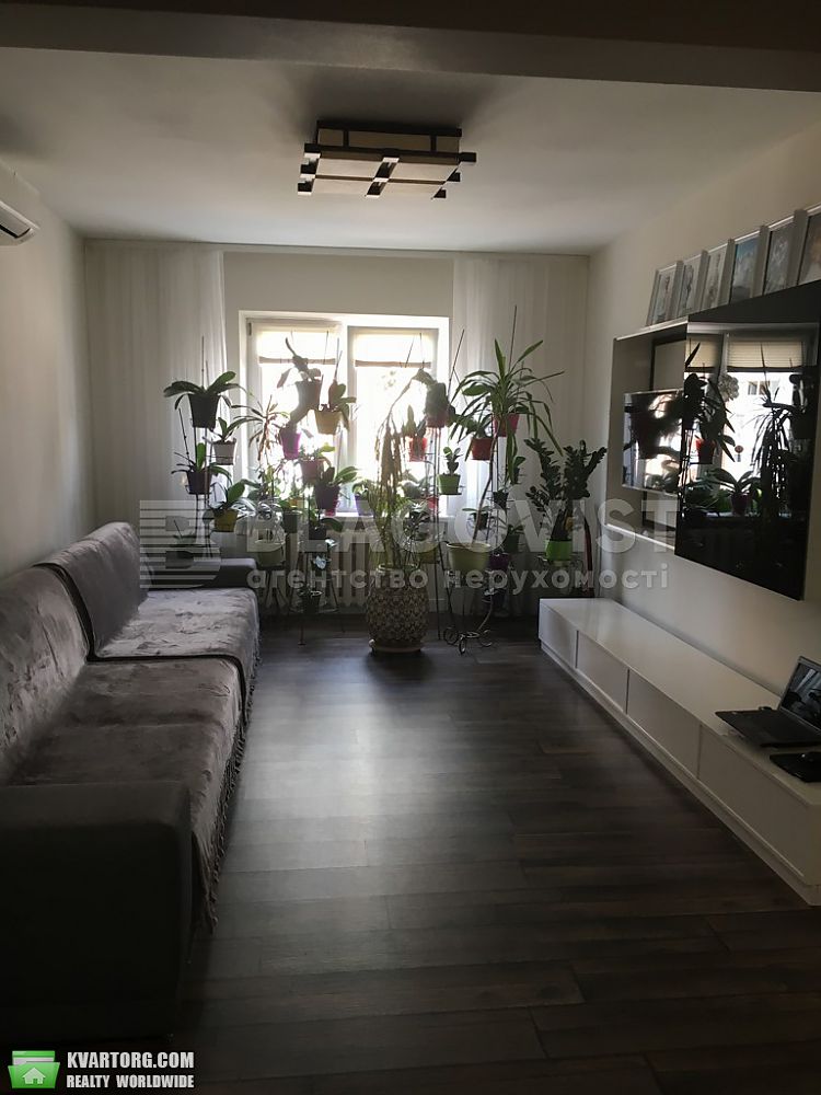 Rent out 3-room apartment. Киев,  Пчелки — photo 3