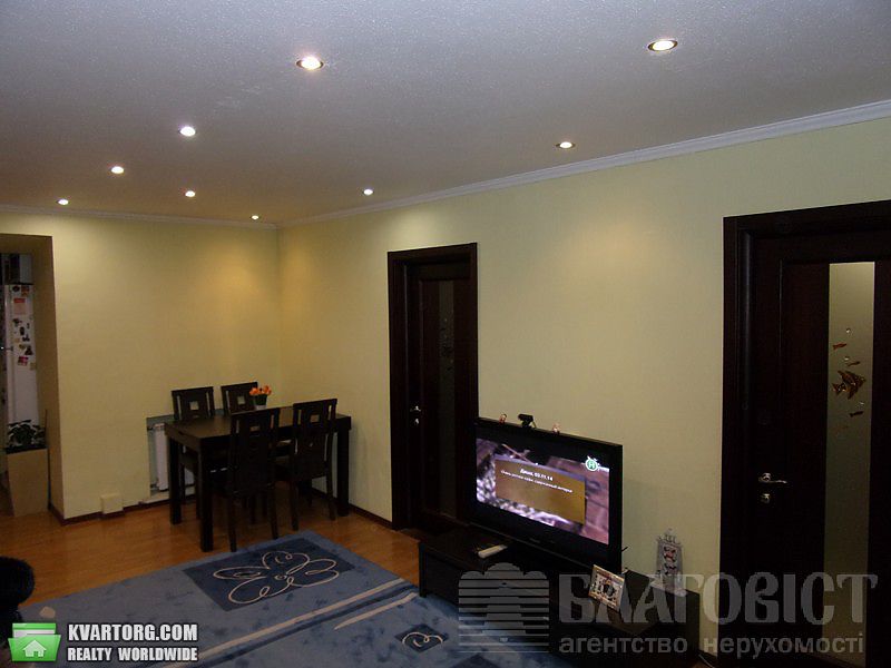 Sell 2-room apartment. Киев,  Княжий Затон — photo 3