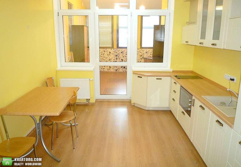 Rent out 2-room apartment. Киев,  Лютеранская — photo 3