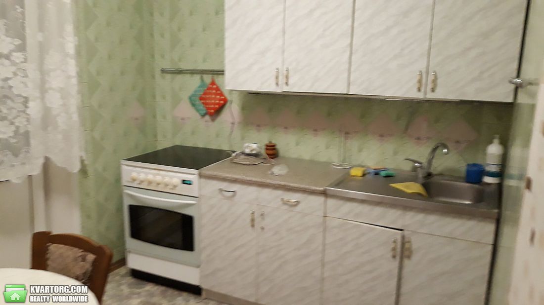 Rent out 3-room apartment. Киев,  Николаева — photo 6