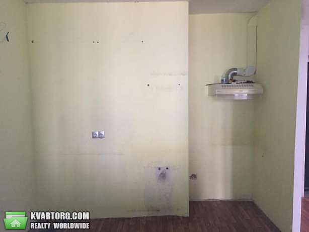 Sell 2-room apartment. Киев,  Урловская — photo 3