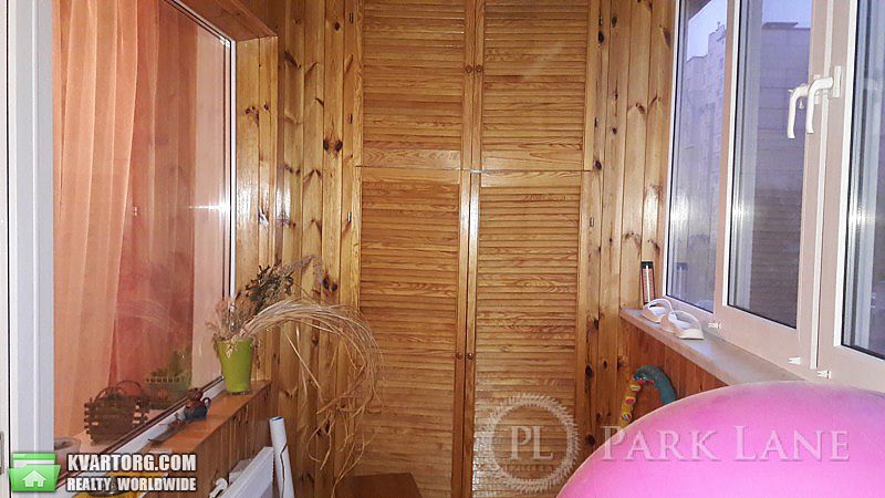 Sell 2-room apartment. Киев,  Урловская — photo 4