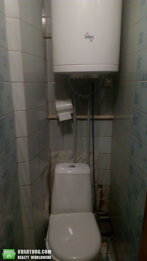 Rent out 3-room apartment. Днепропетровск, Слобожанский — photo 2