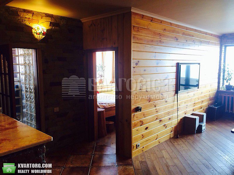 Rent out 2-room apartment. Киев,  Тычины пр — photo 2