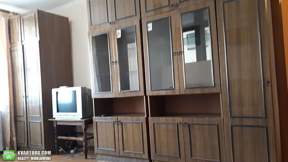 Rent out 1-room apartment. Львов, Шевченка — photo 2