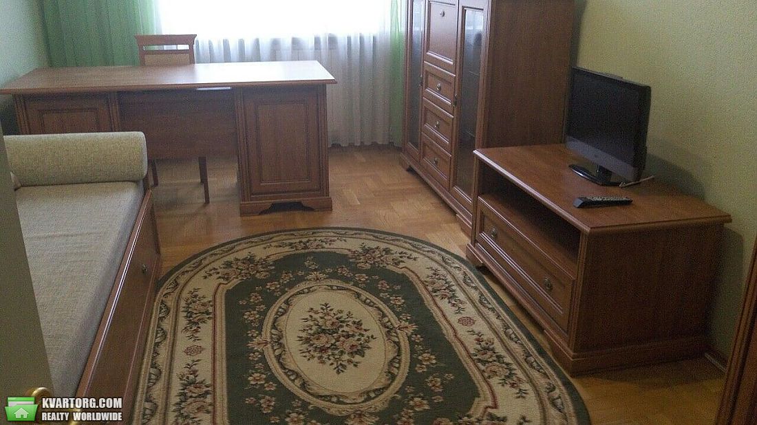 Rent out 4-room apartment. Киев,  Героев Сталинграда пр — photo 6