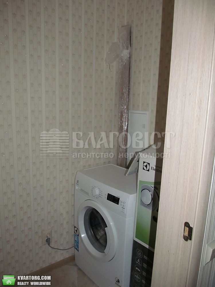 Sell 2-room apartment. Киев,  Ломоносова — photo 3