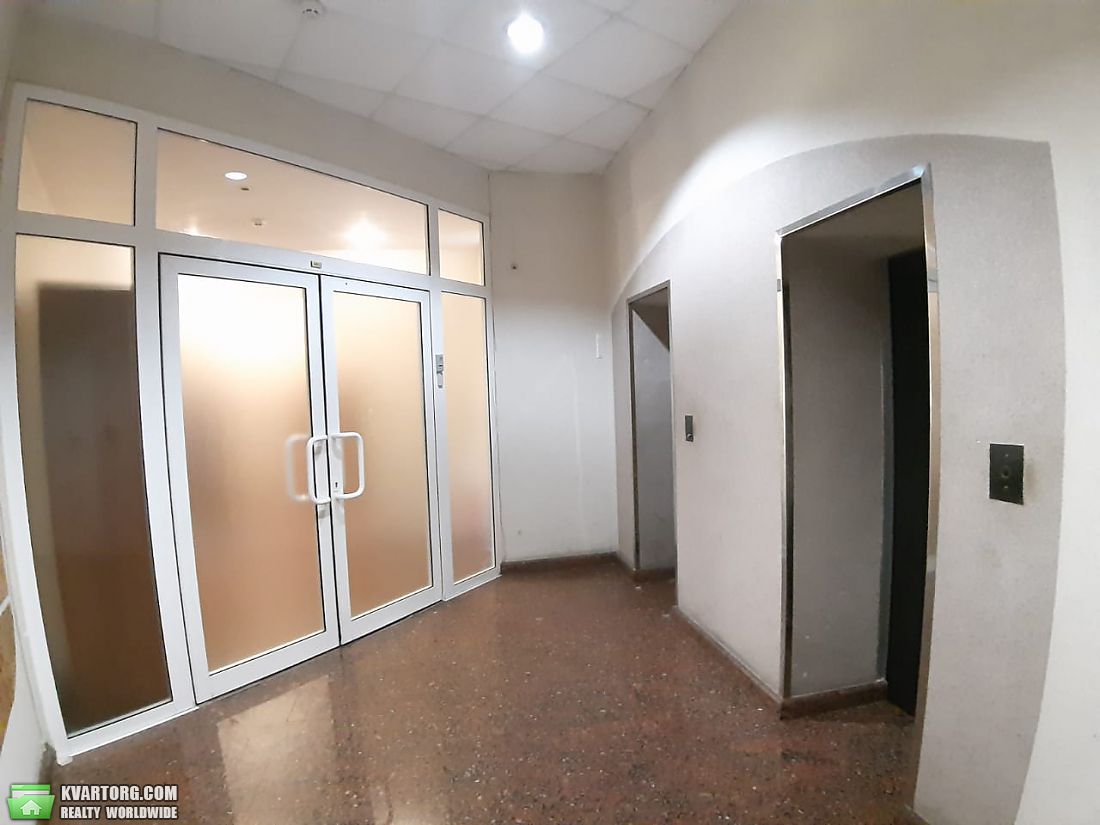 Rent out office. Киев,  Липковского — photo 1