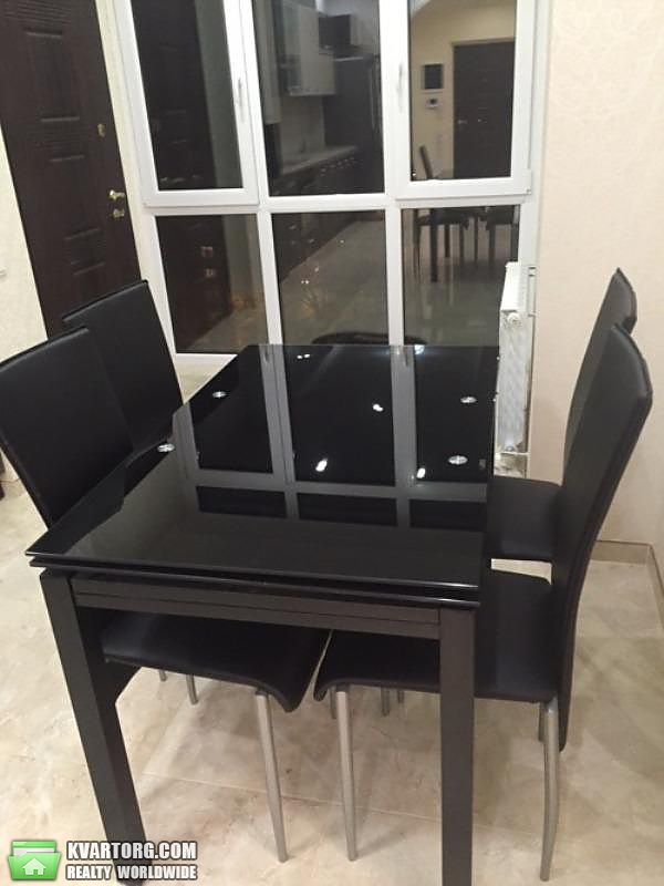 Rent out 2-room apartment. Киев,  Лебедева-Кумача — photo 5