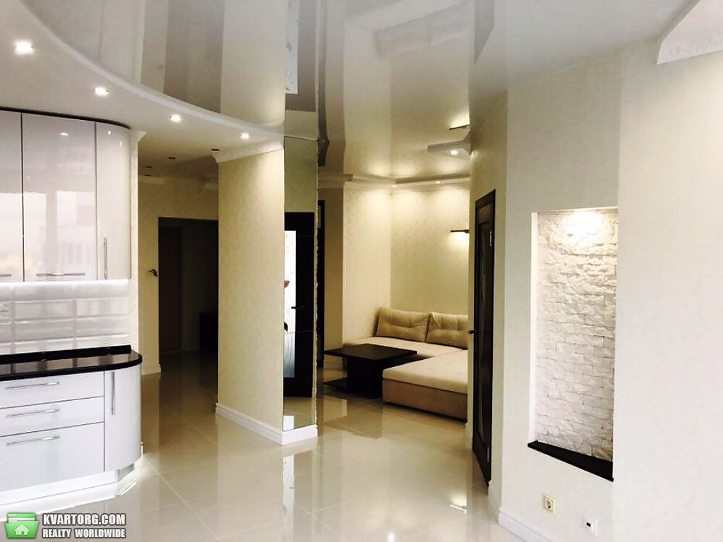 Sell 2-room apartment. Киев,  Пчелки Елены — photo 4