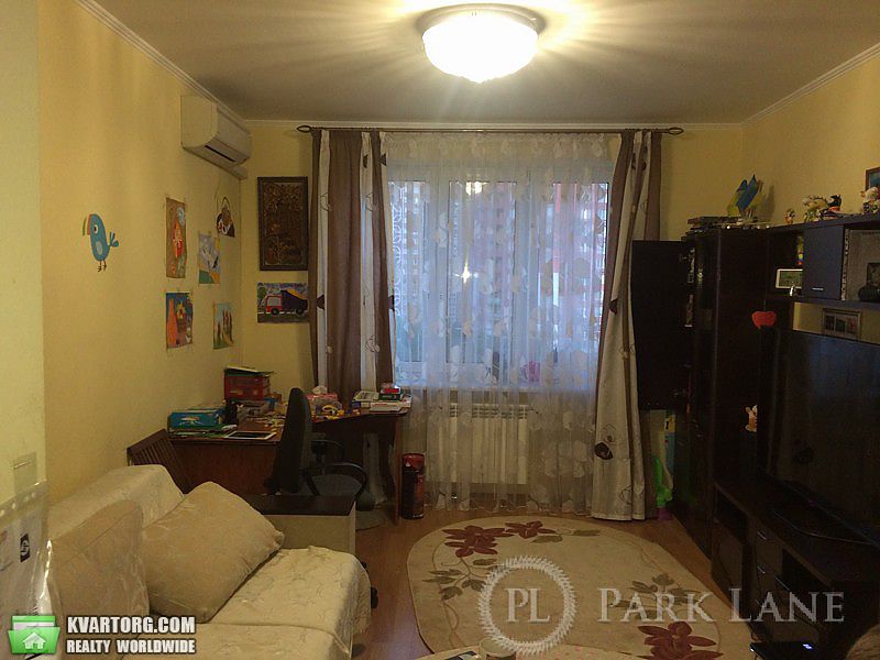 Sell 2-room apartment. Киев, Днепровская наб — photo 3