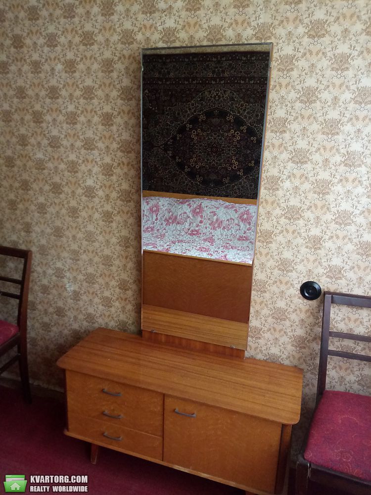 Rent out 2-room apartment. Киев, Воскресенский б-р — photo 2