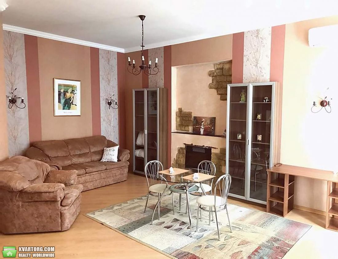 Rent out 2-room apartment. Киев,  Саксаганского — photo 1
