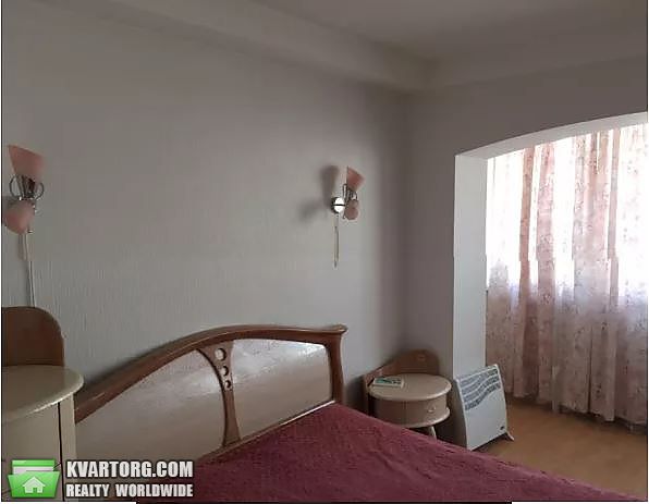 Rent out 3-room apartment. Киев,  Энтузиастов — photo 10