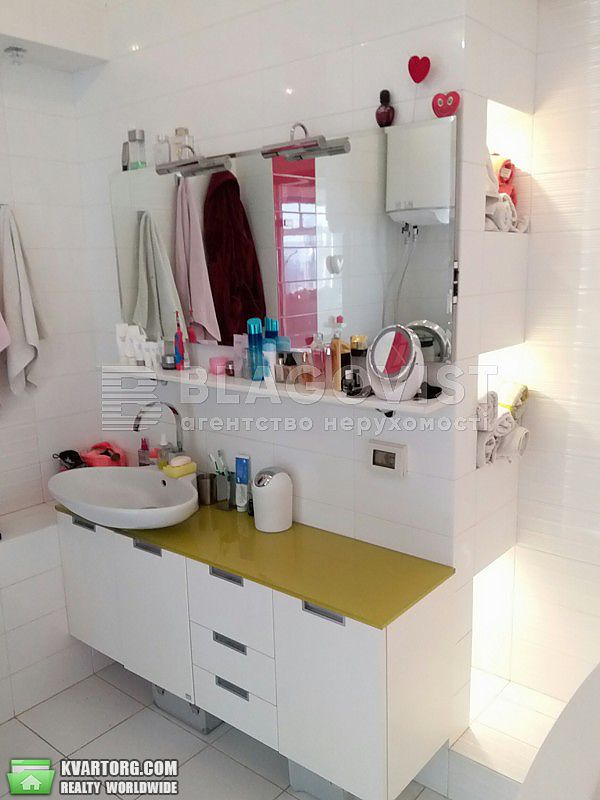 Rent out 2-room apartment. Киев,  Народного ополчения — photo 5