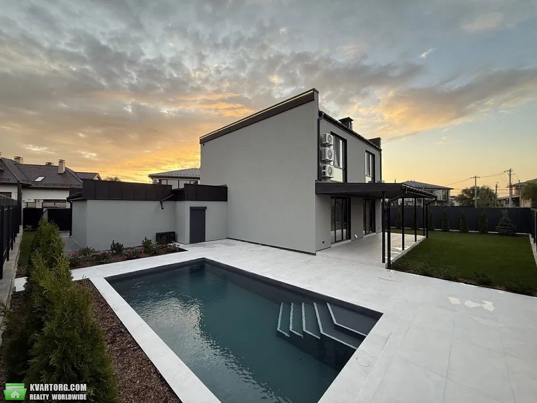 Sell House. Киев, Центральна — photo 9