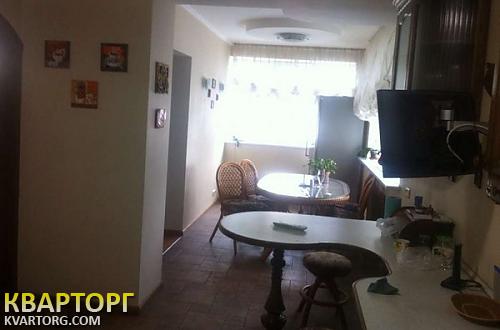 Rent out 4-room apartment. Киев,  Героев Сталинграда пр — photo 3