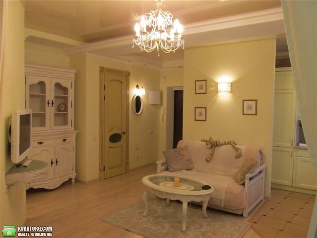 Rent out 1-room apartment. Киев,  Большая Васильковская — photo 4