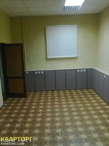 Rent out office. Киев, Бажова — photo 1
