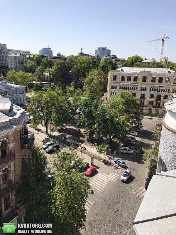 Rent out 4-room apartment. Киев,  Городецкого — photo 9