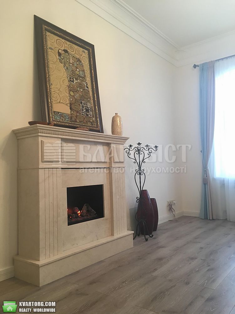 Rent out 2-room apartment. Киев,  Городецкого — photo 1