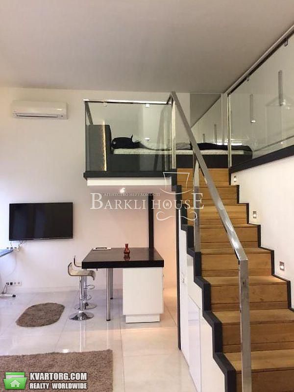 Rent out 2-room apartment. Киев,  Саксаганского — photo 6