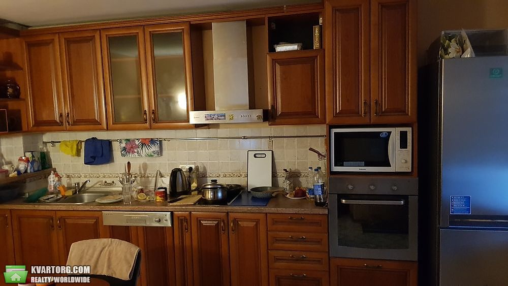Sell 2-room apartment. Киев,  Братиславская — photo 1