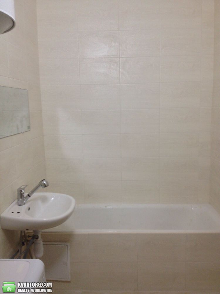 Rent out 2-room apartment. Киев,  Коломиевский пер — photo 7