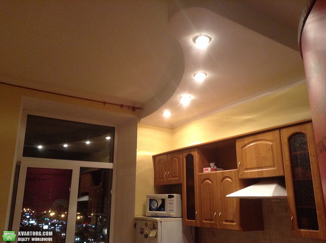Sell 2-room apartment. Киев,  Щорса — photo 5
