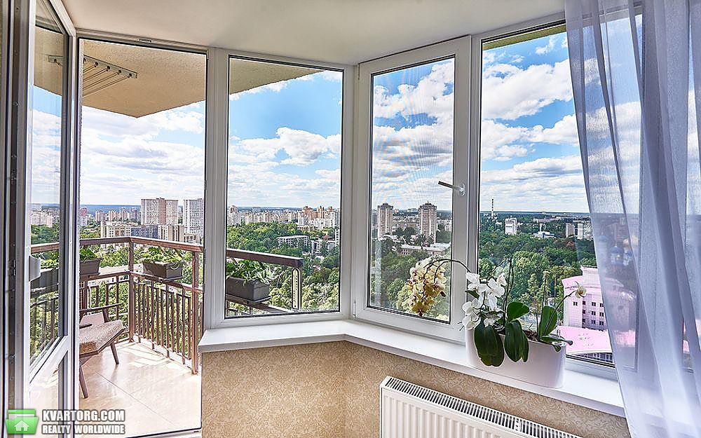 Rent out 3-room apartment. Киев,  Верховинная — photo 9