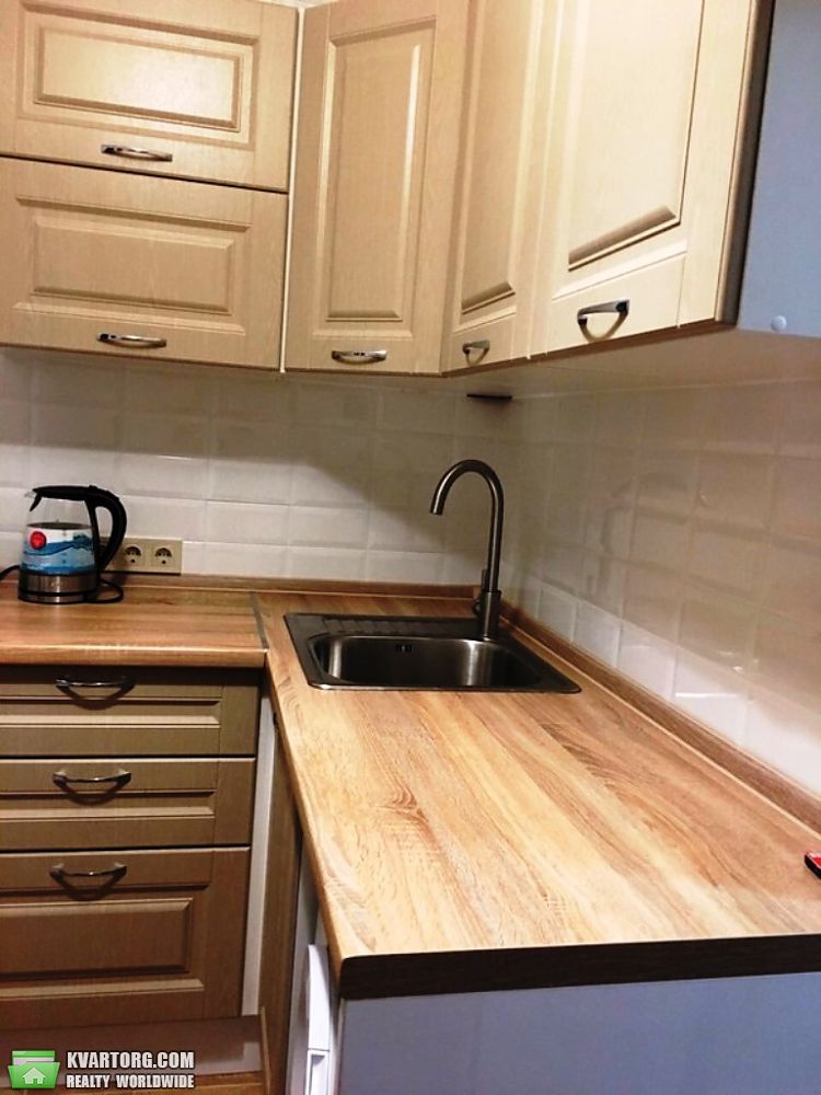 Rent out 1-room apartment. Киев, Победы просп. — photo 1