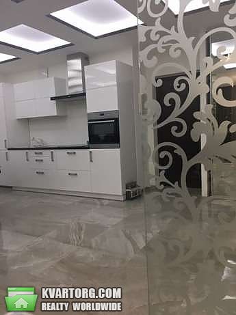 Rent out 2-room apartment. Киев,  Заречная — photo 2