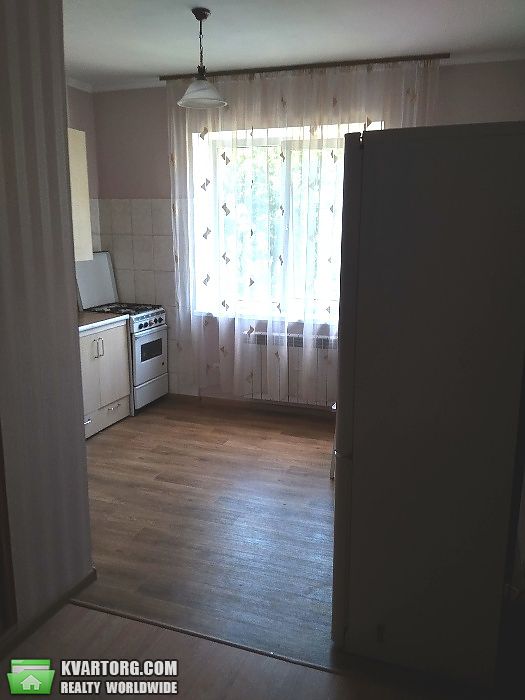 Rent out 1-room apartment. Киев,  Лайоша Гавро — photo 2