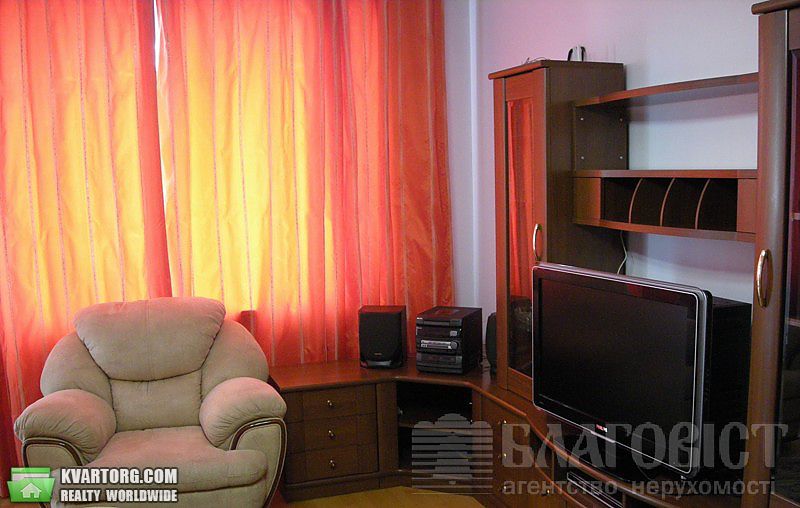 Sell 2-room apartment. Киев,  Героев Сталинграда пр — photo 2