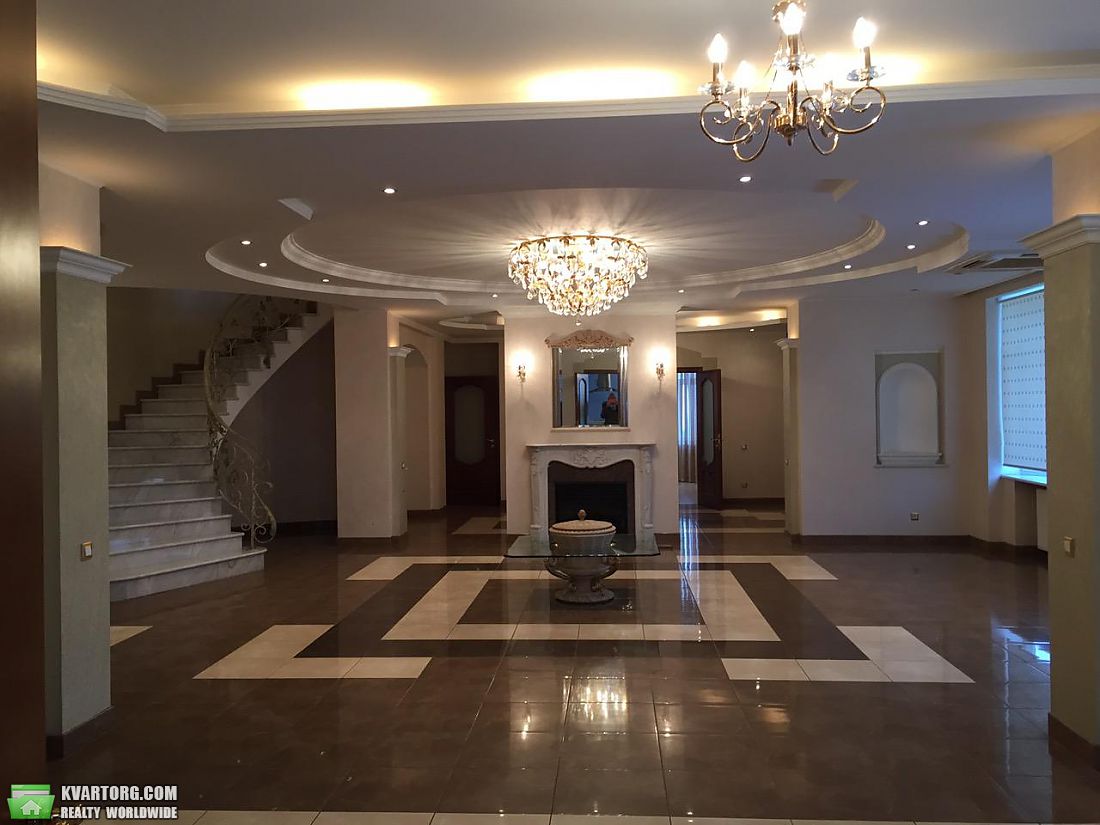 Sell multi-room apartment. Киев,  Кловский спуск — photo 1