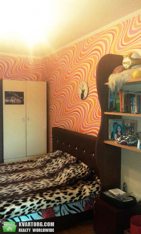 Sell 4-room apartment. Киев,  Вышгородская — photo 1