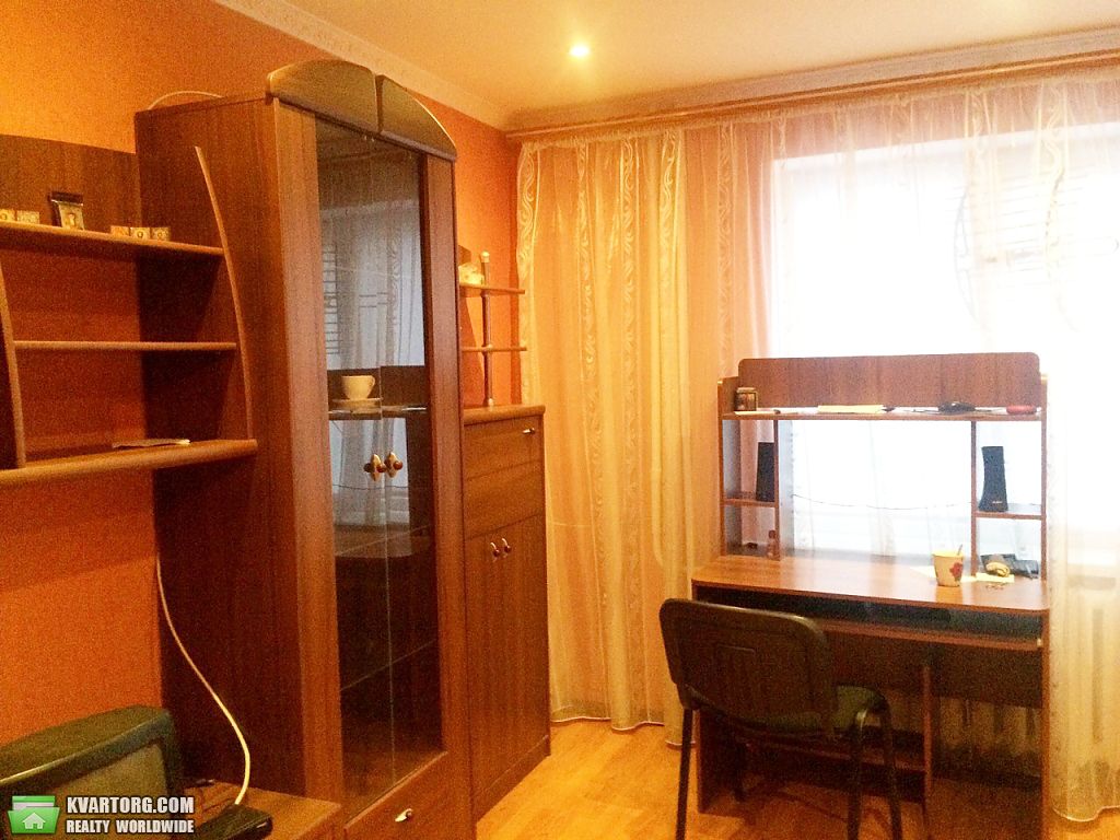 Sell 2-room apartment. Днепропетровск, ж/м Тополь-2 — photo 2