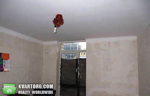 Sell 4-room apartment. Киев, Регенераторная ул. — photo 3