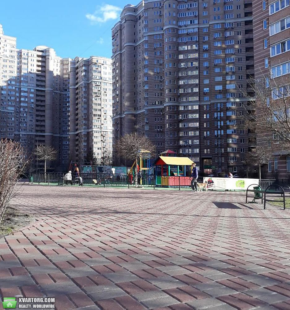 Rent out 2-room apartment. Киев,  Голосеевская — photo 9
