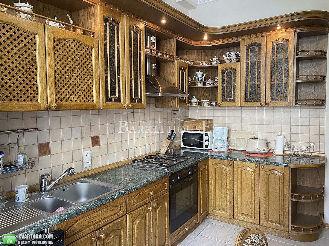 Rent out 3-room apartment. Киев,  Крещатик — photo 6