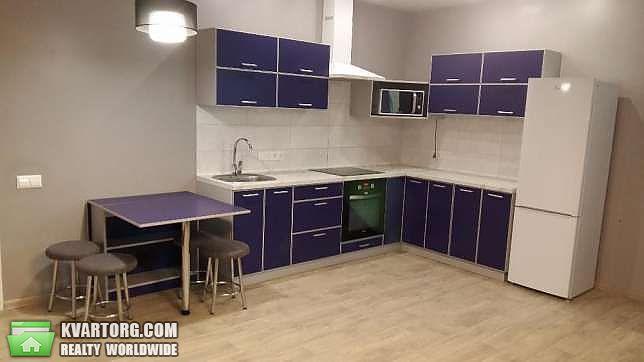 Rent out 2-room apartment. Киев,  Харьковское шоссе — photo 1