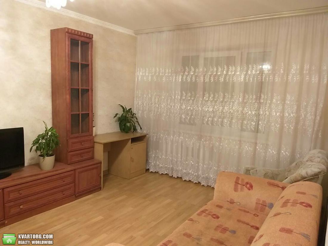 Rent out 1-room apartment. Киев,  Вишняковская — photo 5