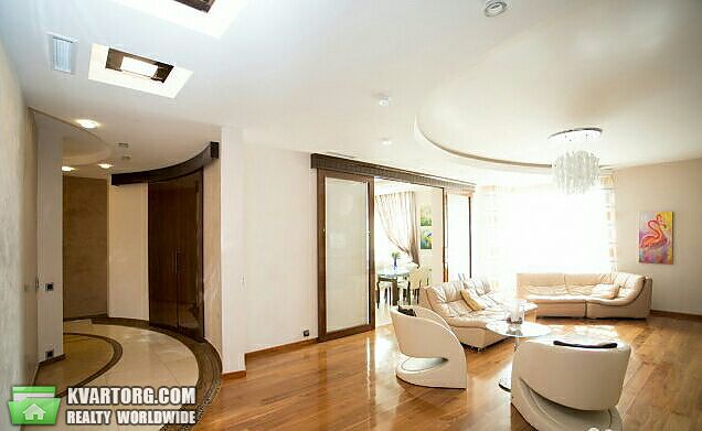 Sell 3-room apartment. Киев,  Старонаводницкая — photo 1