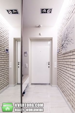 Rent out 2-room apartment. Киев,  Моторный пер — photo 8