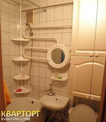 Rent out 1-room apartment. Киев, Харьковское шоссе — photo 7
