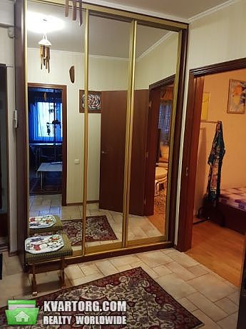 Rent out 1-room apartment. Киев,  Порика — photo 3