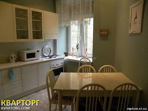 Rent out 2-room apartment. Киев,  Михайловская — photo 3