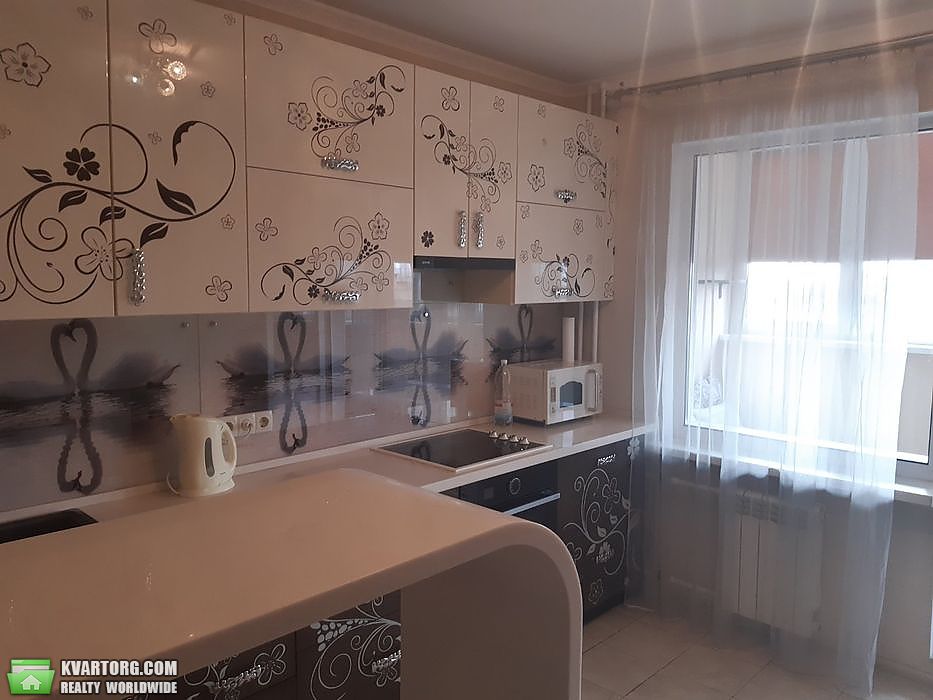 Sell 1-room apartment. Киев,  Краковская — photo 2