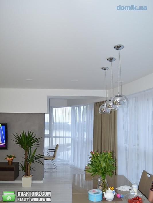 Sell 3-room apartment. Киев,  Заречная — photo 1